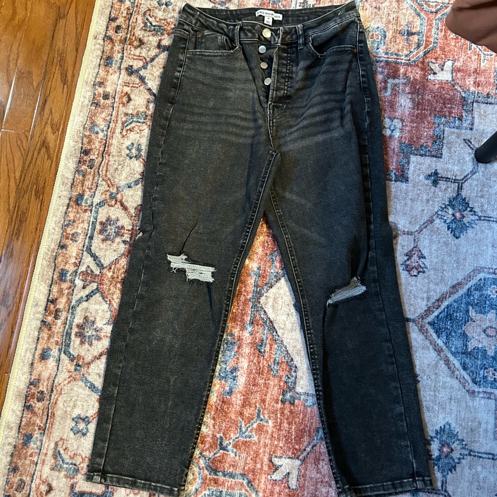 high waisted jeans
